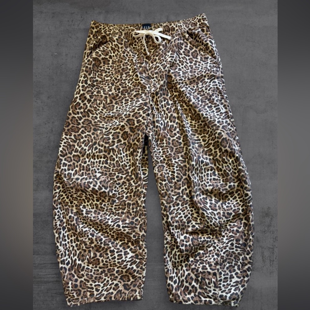 GAP Leopard Print Wide Leg Drawstring Barrel Jeans - image 2